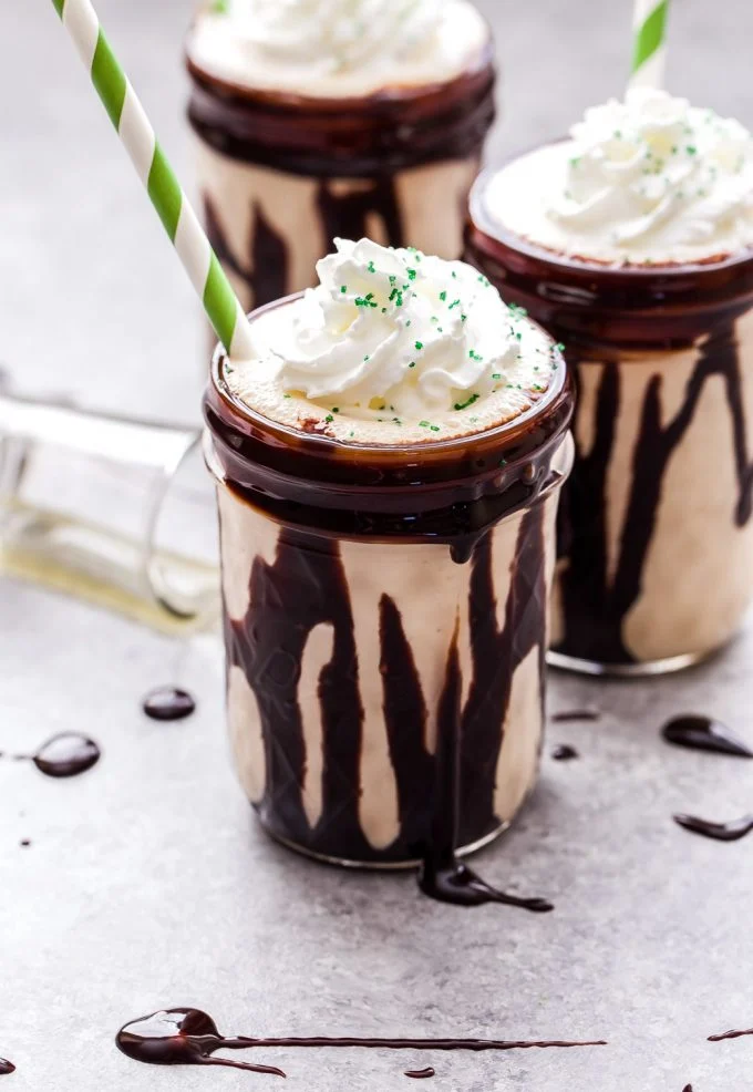 بهترین روش تهیه میلک شیک قهوه