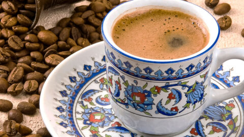 راهنمای دم‌آوری قهوه ترک به روش اصیل